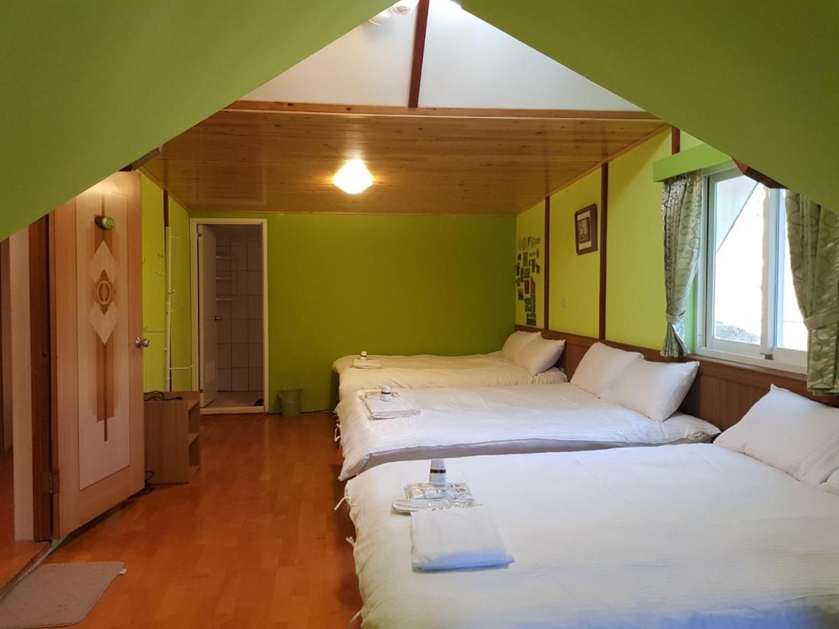 Qingjing Xiaozhu Apartman Zsenaj Kültér fotó
